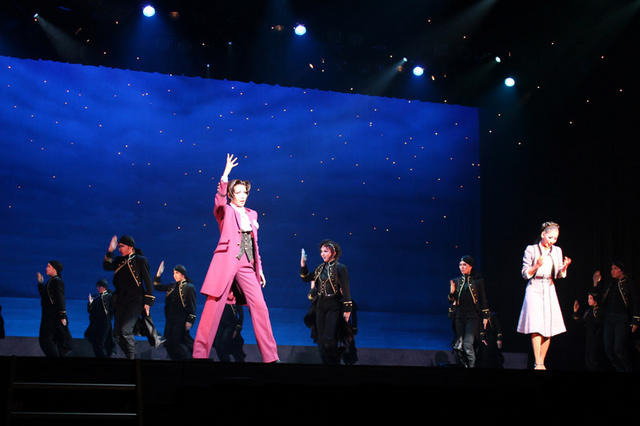 心情が、歌と踊りで表される