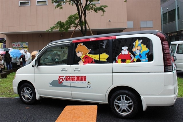 今年も大物声優たちが手作りの文化祭で復興支援！サインハントやバザーで大賑わい