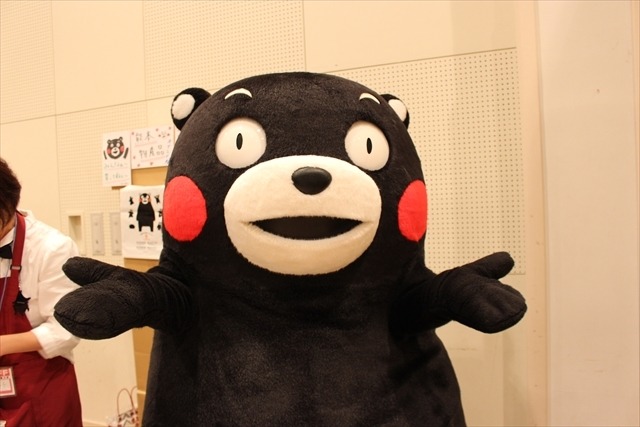 今年も大物声優たちが手作りの文化祭で復興支援！サインハントやバザーで大賑わい