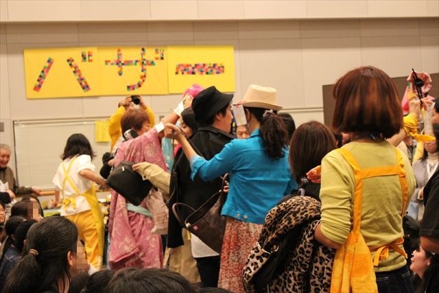 今年も大物声優たちが手作りの文化祭で復興支援！サインハントやバザーで大賑わい