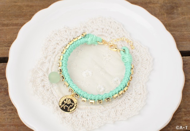 キラキラ☆プリキュアアラモード ブレスレット「キュアパルフェ」(C)ＡＢＣ-Ａ・東映アニメーション 各1,600円（＋税）