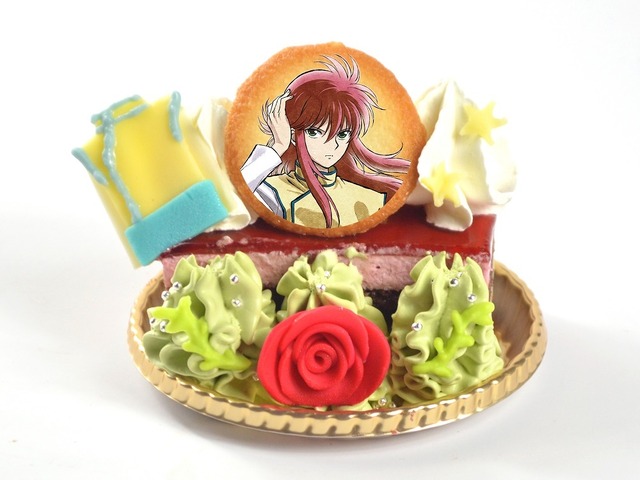 蔵馬の“綺麗な薔薇には棘があるのさ”ケーキ (サワーチェリーケーキ)(700円)(C)Yoshihiro Togashi 1990年－1994年 (C)ぴえろ／集英社