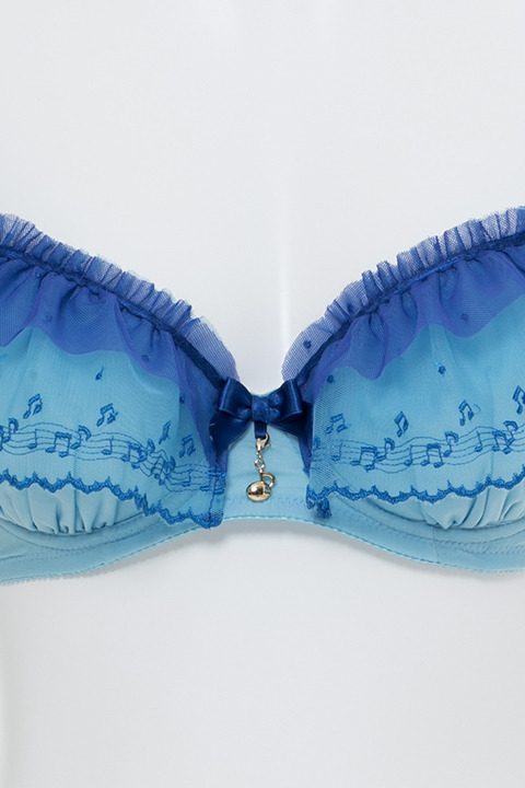 「おジャ魔女どれみ」ランジェリーセット あいこモデル各9,800円(税別)(C)東映アニメーション