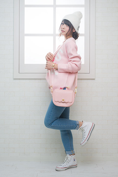 「おジャ魔女どれみ」腕時計 バッグ着用イメージ(C)東映アニメーション