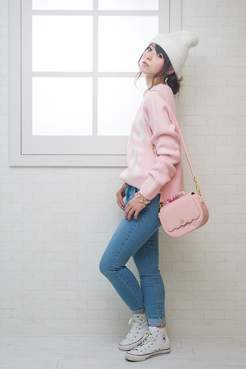 「おジャ魔女どれみ」腕時計 バッグ着用イメージ(C)東映アニメーション