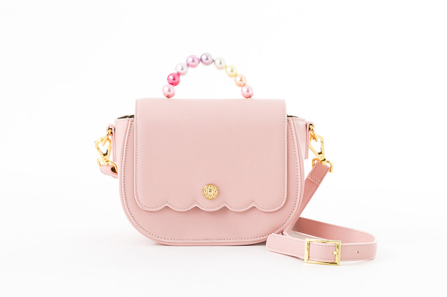 「おジャ魔女どれみ」バッグ11,800円(税別)(税別)(C)東映アニメーション