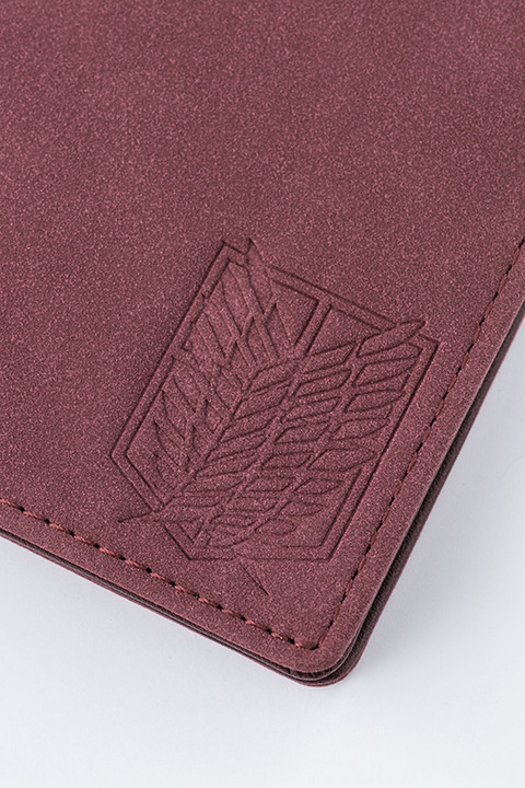 パスケース（エレン・イェーガー）5,600円（税抜）(C)諫山創・講談社／「進撃の巨人」製作委員会