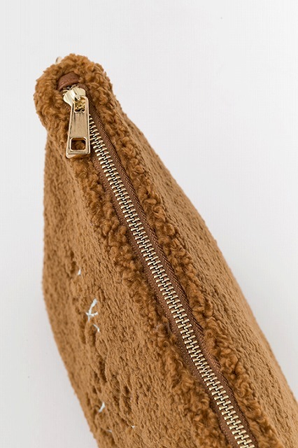 勝生勇利モデル ファークラッチバッグ（C）はせつ町民会／ユーリ!!! on ICE 製作委員会