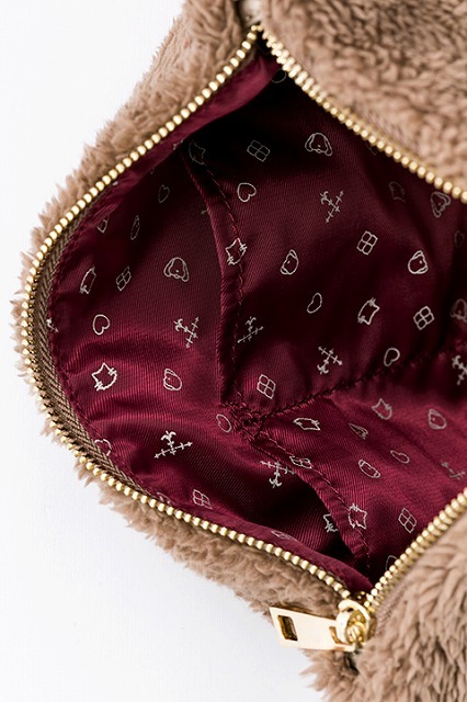 ヴィクトル・ニキフォロフモデル ファークラッチバッグ（C）はせつ町民会／ユーリ!!! on ICE 製作委員会