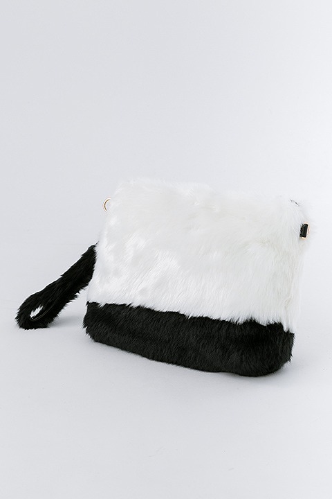 ユーリ・プリセツキーモデル ファークラッチバッグ（C）はせつ町民会／ユーリ!!! on ICE 製作委員会