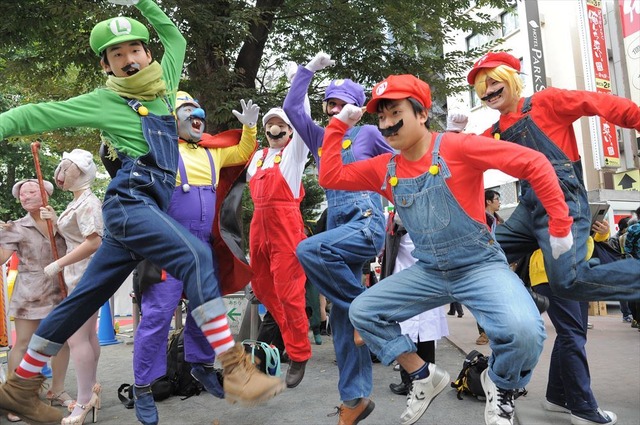 「池袋ハロウィンコスプレフェス2016」の様子