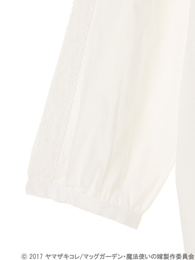 魔法使いの嫁チセイメージブラウス 4,990円+税　(C)2017 ヤマザキコレ/マッグガーデン・魔法使いの嫁製作委員会