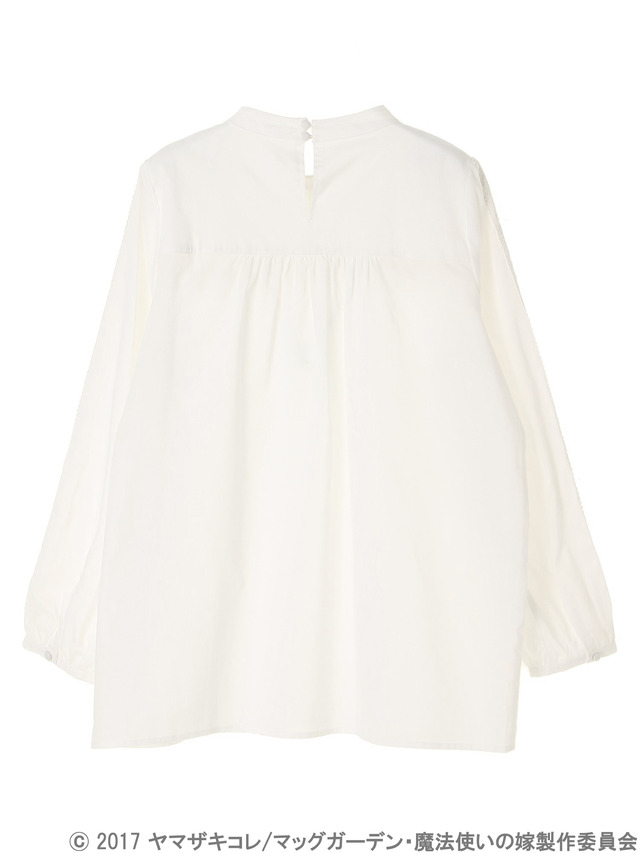 魔法使いの嫁チセイメージブラウス 4,990円+税　(C)2017 ヤマザキコレ/マッグガーデン・魔法使いの嫁製作委員会