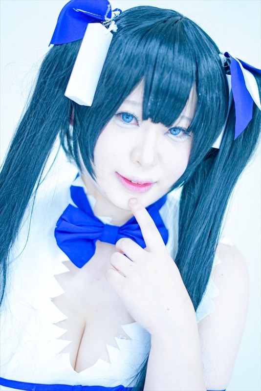 こまちさん@cos_komachi ヘスティア『ダンジョンに出会いを求めるのは間違っているだろうか』