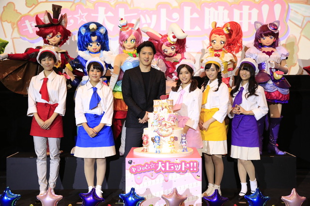 『映画キラキラ☆プリキュアアラモード パリッと！想い出のミルフィーユ！』舞台挨拶スチール(C)2017 映画キラキラ☆プリキュアアラモード製作委員会