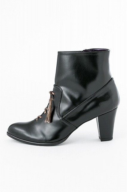 玄奘三蔵 モデル シューズ(C)峰倉かずや・一迅社／最遊記RB PROJECT