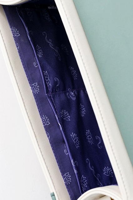 玄奘三蔵 モデル バッグ(C)峰倉かずや・一迅社／最遊記RB PROJECT