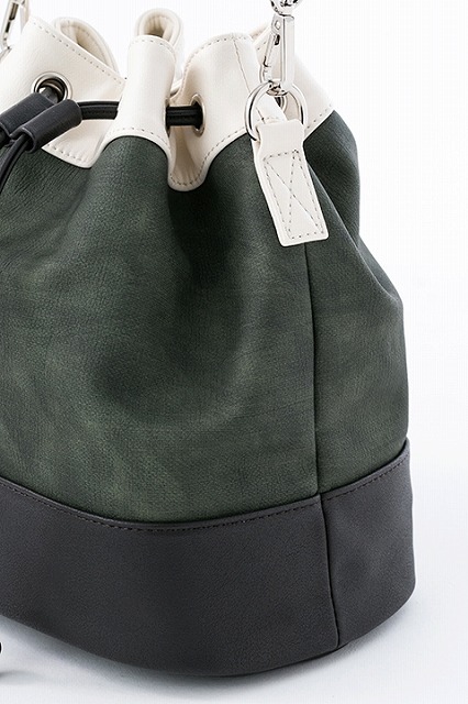 猪八戒モデル バッグ(C)峰倉かずや・一迅社／最遊記RB PROJECT