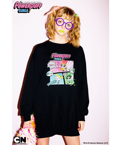 「THE POWERPUFF GIRLS COMIC SWEAT ONE-PIECE」11,800円（税抜）TM&(c)Cartoon Network.(s17)