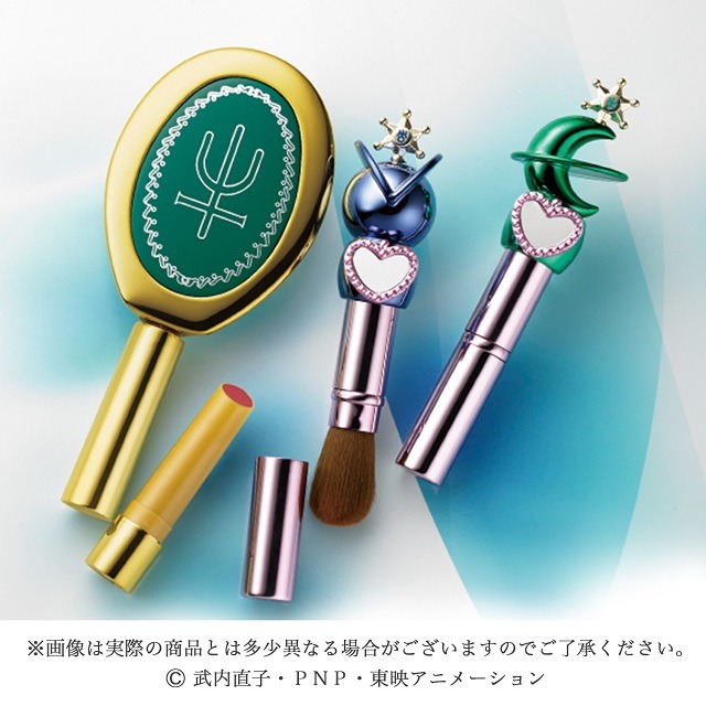 『ミラクルロマンス　ツインリップロッドチークブラシ』セーラーウラヌス／セーラーネプチューン各3,456円(税込)『ミラクルロマンス　ディープアクアミラールージュ』3,996円(税込)