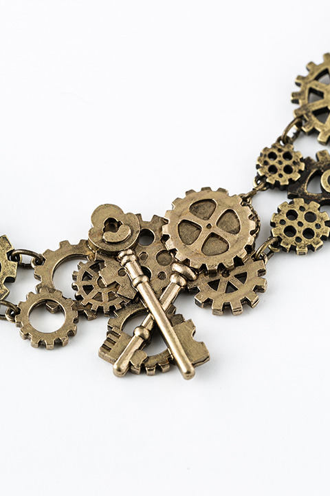 『アイドリッシュセブン』コラボレーション 二階堂大和モデルブレスレット（税別4,600円）(C)アイドリッシュセブン