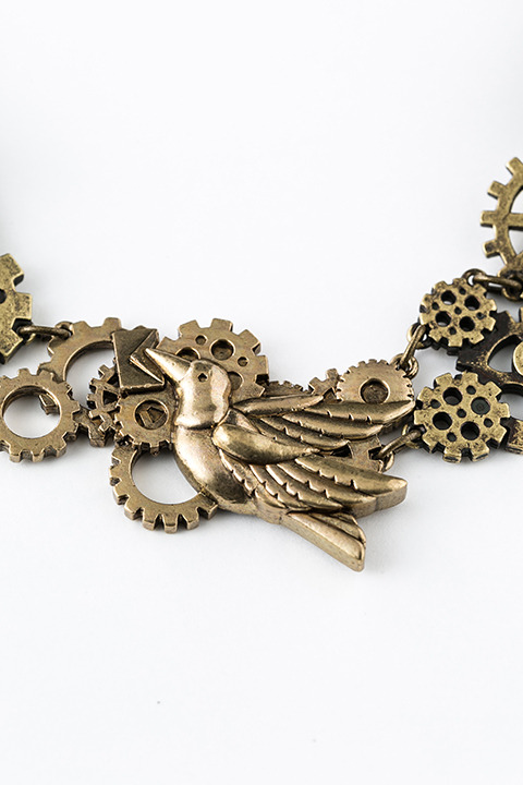 『アイドリッシュセブン』コラボレーション 和泉三月モデルブレスレット（税別4,600円）(C)アイドリッシュセブン