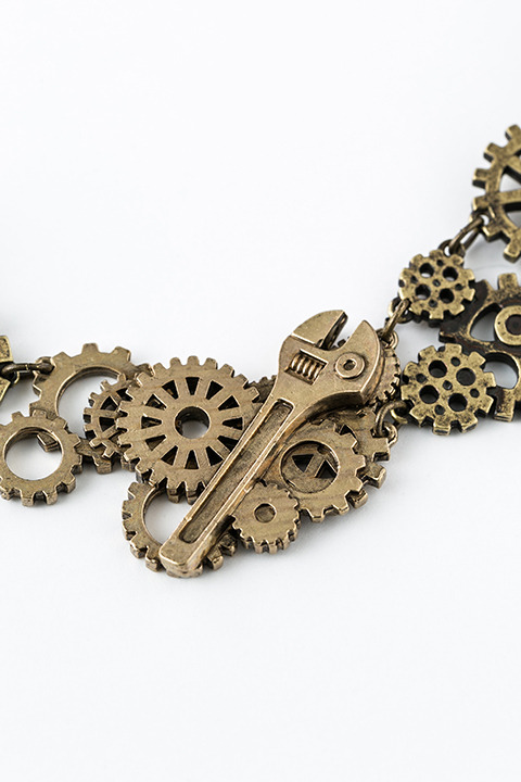 『アイドリッシュセブン』コラボレーション 十龍之介モデルブレスレット（税別4,600円）(C)アイドリッシュセブン