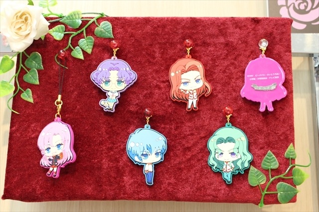 「少女革命ウテナ」原画など450点並ぶ記念展、薔薇に囲まれた撮影スポットなど全てが華麗