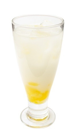 ドリンクメニュー 黄瀬涼太 600 円（税込）(C)藤巻忠俊／集英社・劇場版「黒子のバスケ」製作委員会