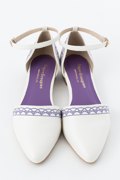 「メトフィエスモデル パンプス」14,800円（税別）TM＆(C)TOHO CO., LTD.