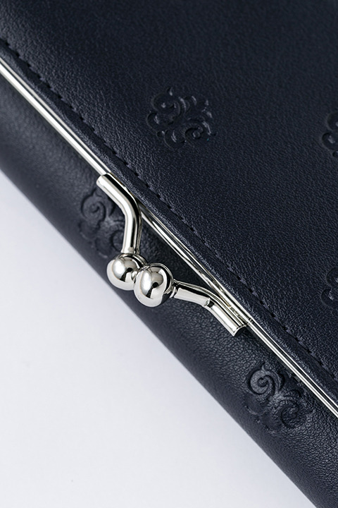 「『K RETURN OF KINGS』財布（伏見猿比古モデル）」9,800円（税別）(C)GoRA・GoHands／k-project