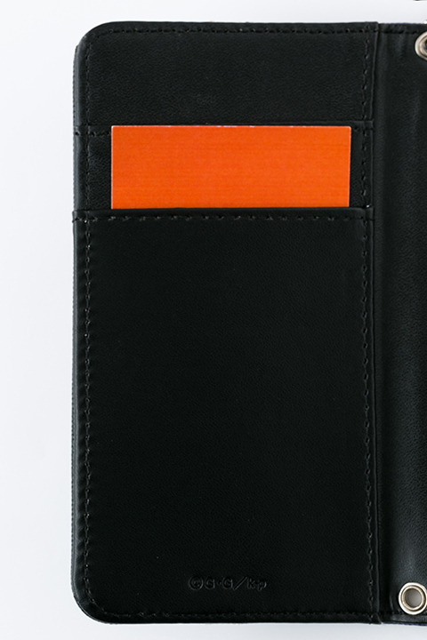 「『K RETURN OF KINGS』スマートフォンケース（八田美咲モデルモデル）」4,800円（税別）(C)GoRA・GoHands／k-project