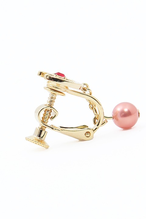 「自意識イヤリング おそ松モデル」10,800円（税抜）(C)赤塚不二夫／おそ松さん製作委員会