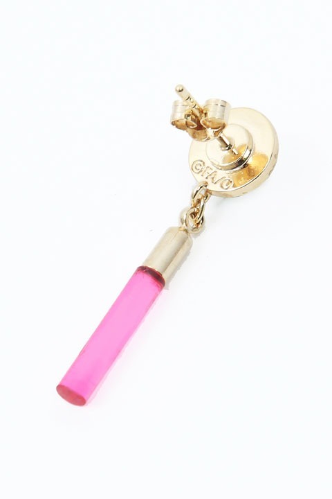 「自意識ピアス チョロ松モデル」10,800円（税抜）(C)赤塚不二夫／おそ松さん製作委員会