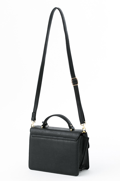 『血界戦線 & BEYOND』コラボレーション ショルダーバッグ クラウス・V・ラインヘルツ モデル 12,800円（税別）(C)2017 内藤泰弘／集英社・血界戦線 & BEYOND製作委員会