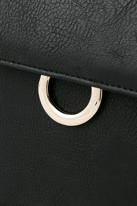 『血界戦線 & BEYOND』コラボレーション ショルダーバッグ クラウス・V・ラインヘルツ モデル 12,800円（税別）(C)2017 内藤泰弘／集英社・血界戦線 & BEYOND製作委員会