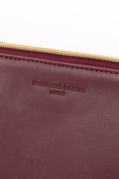 『血界戦線 & BEYOND』コラボレーション ポーチ クラウス・V・ラインヘルツ モデル 6,500円（税別）(C)2017 内藤泰弘／集英社・血界戦線 & BEYOND製作委員会