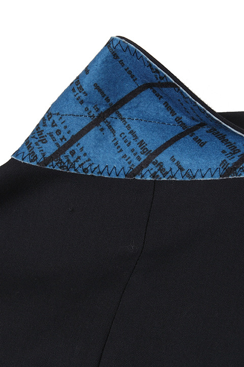 「『カウボーイビバップ』コラボレーション スパイク・スピーゲル モデル メンズスーツ」40,000円（税抜）(C)サンライズ