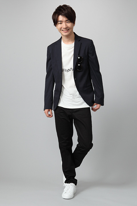 「『カウボーイビバップ』コラボレーション スパイク・スピーゲル モデル メンズスーツ」40,000円（税抜）(C)サンライズ