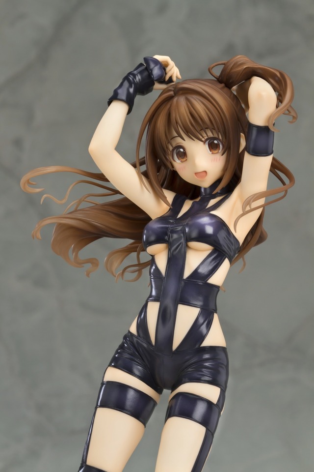 「島村卯月 HOT LIMIT Ver. 」11,574円（税抜）(C)DIESEL corporation (C)BANDAI NAMCO Entertainment Inc.