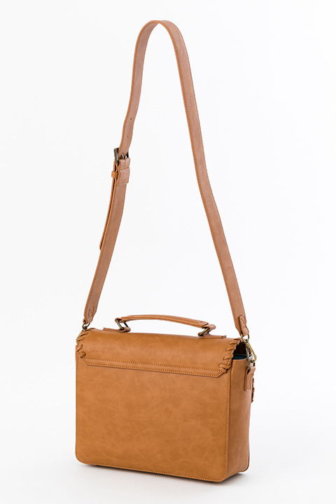 「『魔法陣グルグル』コラボレーション バッグ」12,800円(税抜)(C)衛藤ヒロユキ／SQUARE