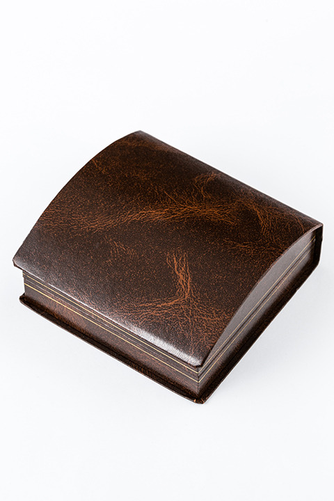 「『魔法陣グルグル』コラボレーション ブレスレット」6,800円(税抜)(C)衛藤ヒロユキ／SQUARE