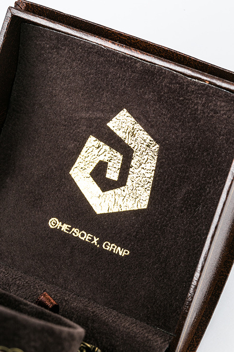 「『魔法陣グルグル』コラボレーション ブレスレット」6,800円(税抜)(C)衛藤ヒロユキ／SQUARE