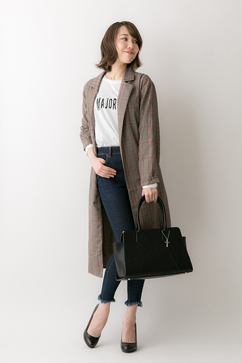 『血界戦線 & BEYOND』コラボレーション バッグ 12,800円（税別）クラウス・V・ラインヘルツモデル(C)2017 内藤泰弘／集英社・血界戦線 & BEYOND製作委員会