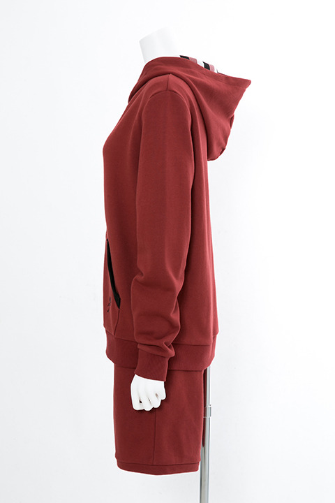 『血界戦線 & BEYOND』コラボレーション ルームウェア 10,800円（税別）クラウス・V・ラインヘルツモデル(C)2017 内藤泰弘／集英社・血界戦線 & BEYOND製作委員会