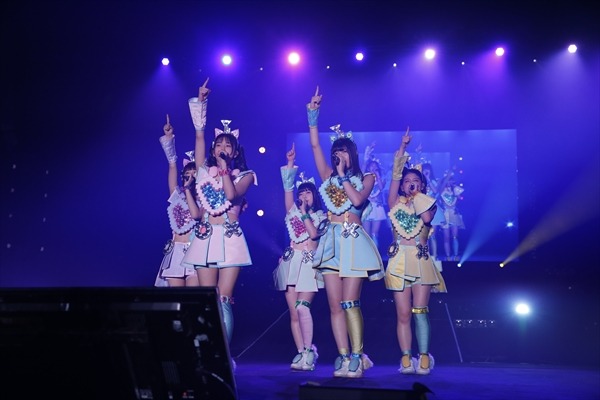 「アイドルタイムプリパラ Winter Live 2017」スチール(C)Ｔ－ＡＲＴＳ / syn Sophia / テレビ東京 / IPP製作委員会