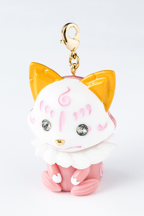 『刀剣乱舞-ONLINE-』コラボレーション　チャームセット（こんのすけ ストロベリーチョコ モデル）9,800円（税別）(C)2015-2018 DMM GAMES/Nitroplus