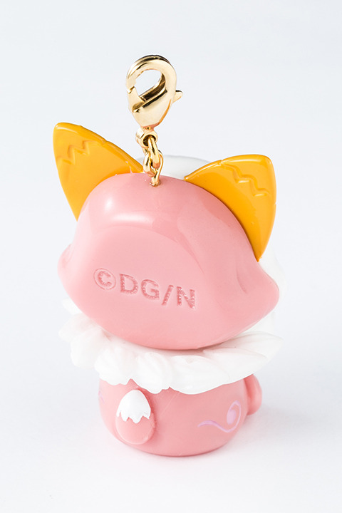 『刀剣乱舞-ONLINE-』コラボレーション　チャームセット（こんのすけ ストロベリーチョコ モデル）9,800円（税別）(C)2015-2018 DMM GAMES/Nitroplus