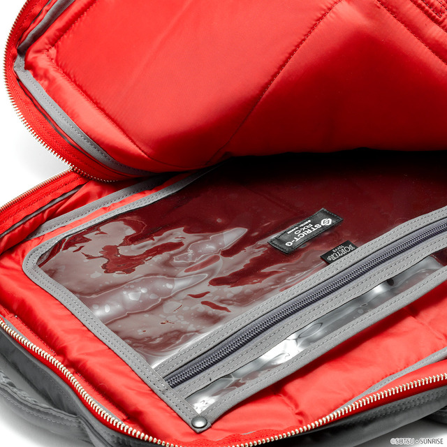 「3WAYブリーフケース【ユニコーンガンダムモデル】」37,800円(税込)(送料・手数料別途)(C)創通・サンライズ