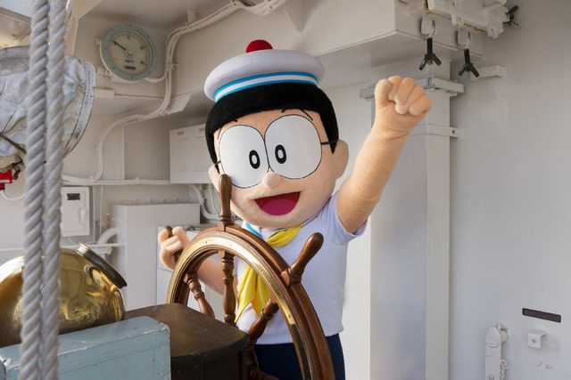 「舵を切るのび太」(C)藤子プロ・小学館・テレビ朝日・シンエイ・ADK 2018